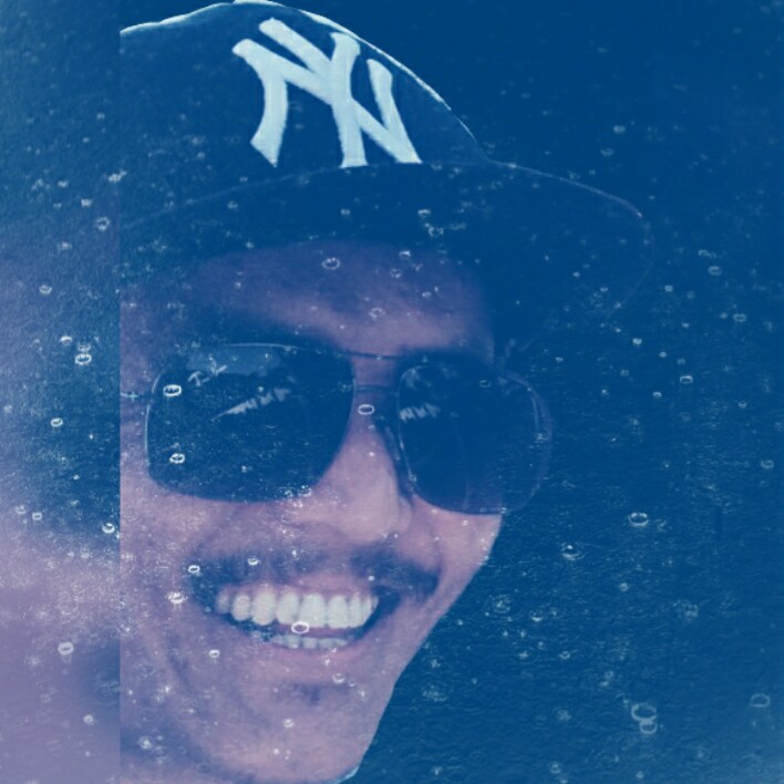 Picsart profile picture for @thinly